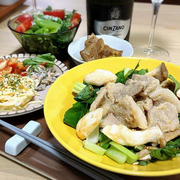 豚肉の味噌漬け　豚軟骨の煮物　の献立。