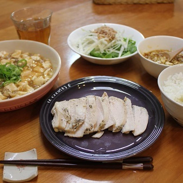 【アツアツ麻婆豆腐と蒸し鶏のネギソース♪】