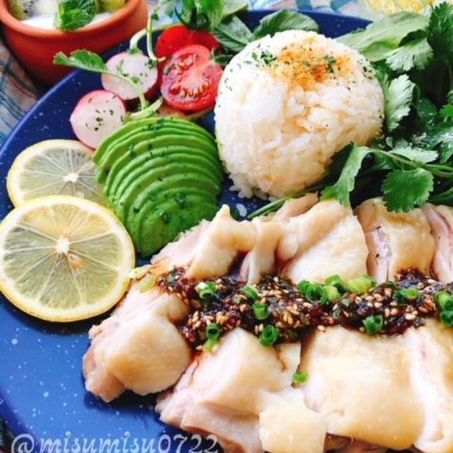 炊飯器でお一人様海南鶏飯(シンガポールチキンライス)