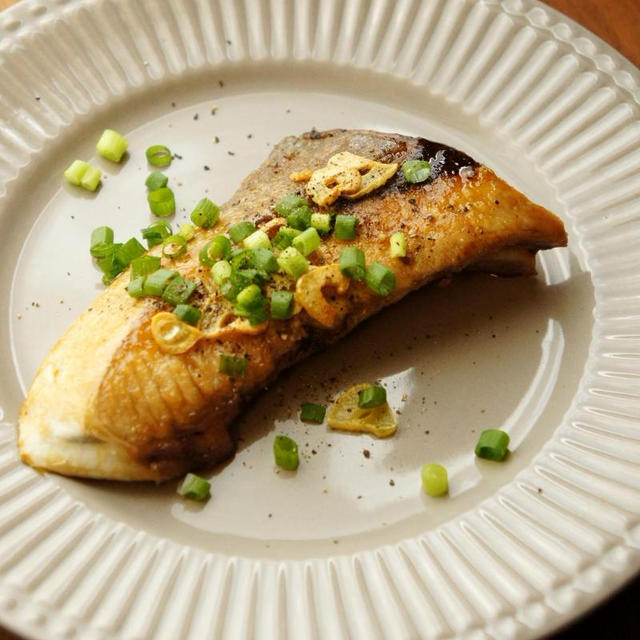 ★ブリのガーリック醬油、そして魚のお年頃