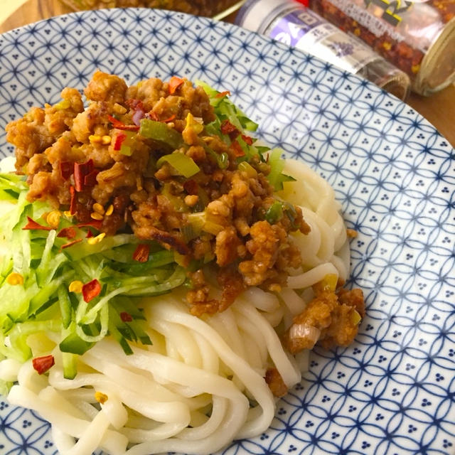 作り置き〈肉味噌〉花椒を効かせて ♪  旨辛肉味噌うどん