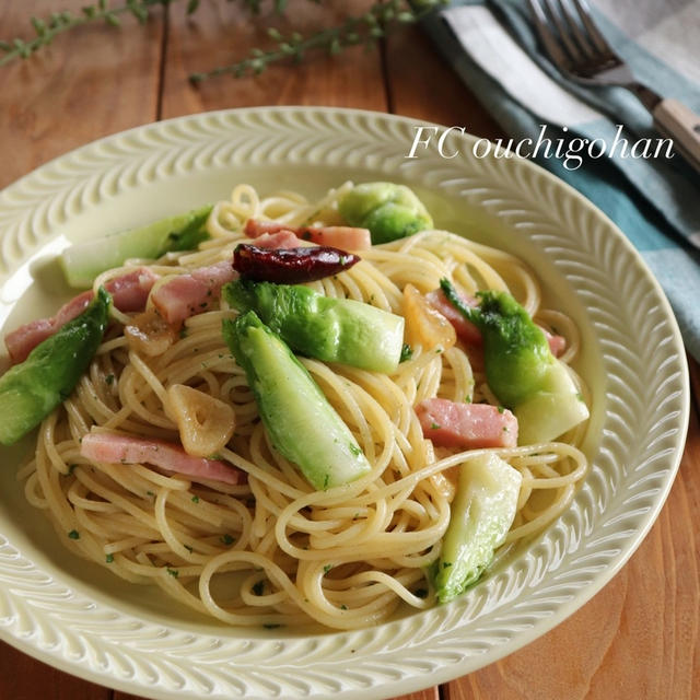 【レシピ】春の味を楽しむ♡蕾菜とベーコンのペペロンチーノ