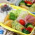 スモークタン（市販）で簡単弁当／高校生の机の上