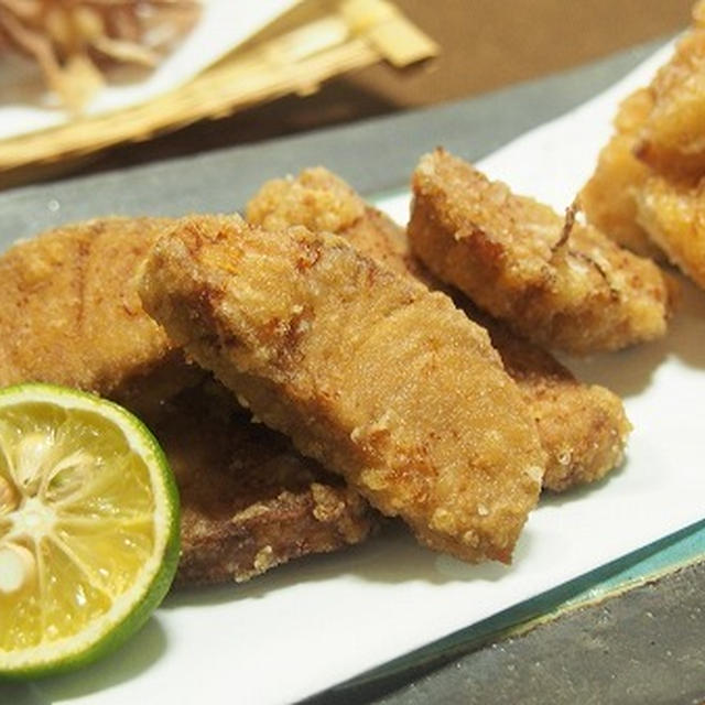 鰤と鱈の竜田揚げ　　里芋とお餅の揚げ出し　　きのこ鍋