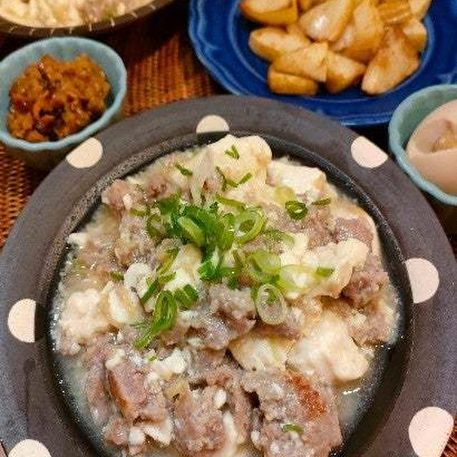 味付けは１つだけ！豆腐とひき肉のにんにく塩こうじ炒め