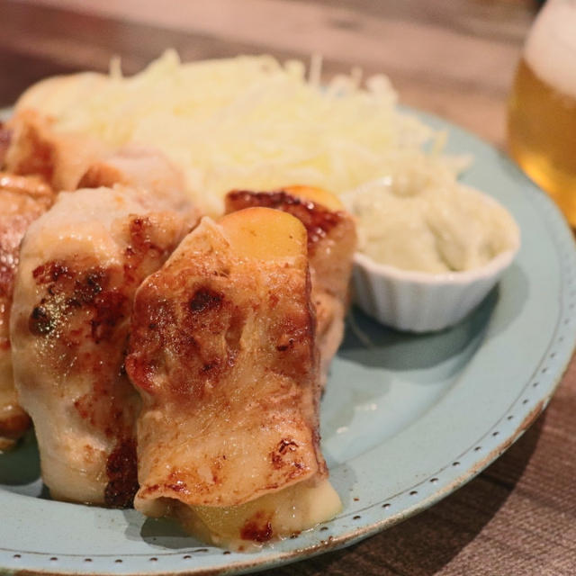 【簡単！メインおかず】ご飯もビールもモリモリ進む！リンゴ&カマンの豚肉巻き