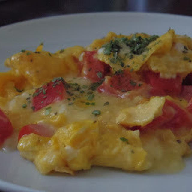 お久しぶりです ~Paprika cheese omelette
