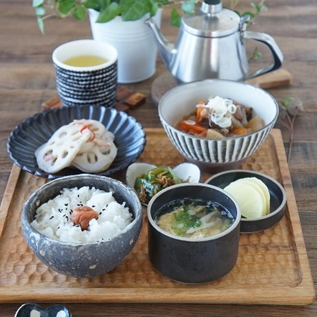 圧力鍋でとろとろ牛筋煮込み