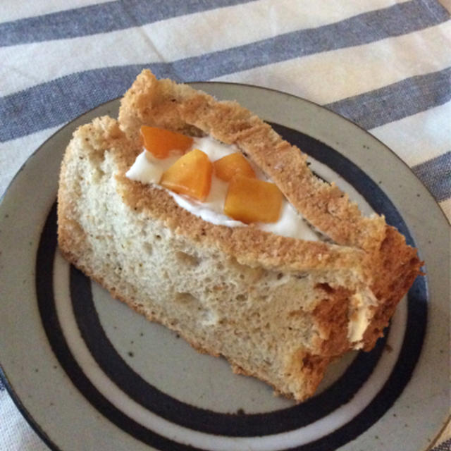 久々のシフォンケーキ
