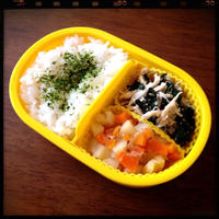 息子氏の保育園のお弁当。