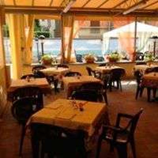 イタリアの美味しいレストラン　ピエモンテ　ノバラのレストラン8　Circolo della Paniscia