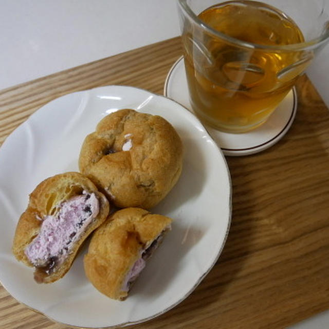 ヒロタのシュークリーム、あずき＆桜