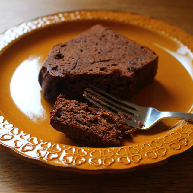 ラムレーズンチョコレートケーキ