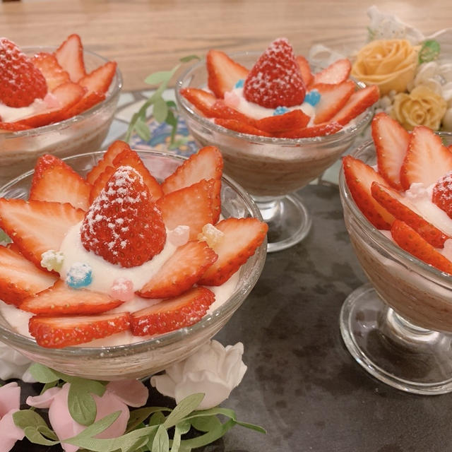 イチゴチョコプリン