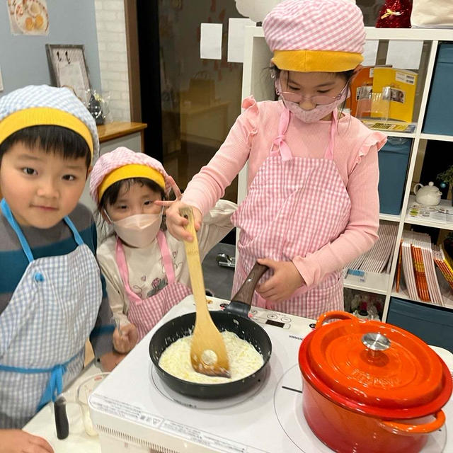 ドリアってどんな料理？彩豊かな野菜で栄養満点！ホワイトソースも手作りのチキンドリアレッスン