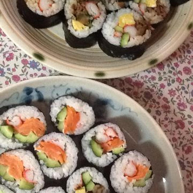普段の巻きすし、今晩のごはん