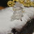 雪の上に立つサンタ　Santa Claus who stands on snow