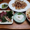 鰹の刺身と胡麻豆腐と餃子