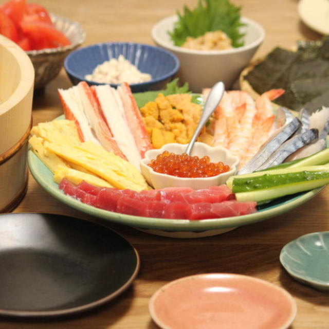 らくらく手巻き寿司とKALDIのいちごバッグセット