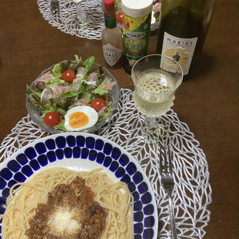 ミートソースパスタと横濱レンガ通り