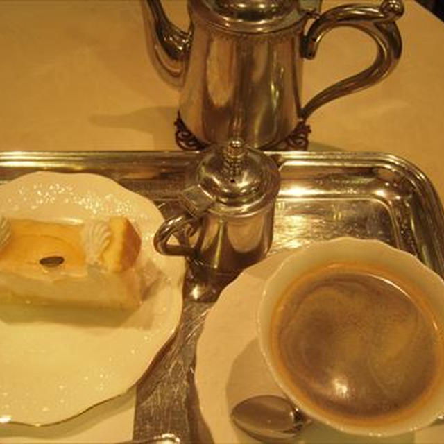 ウィーンの森 下関大丸店