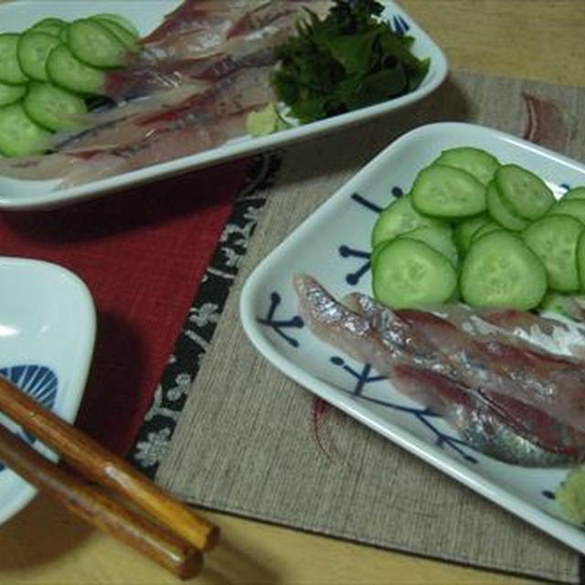 アジの刺身、アジたたき、波佐見焼、銀河釉の器で！