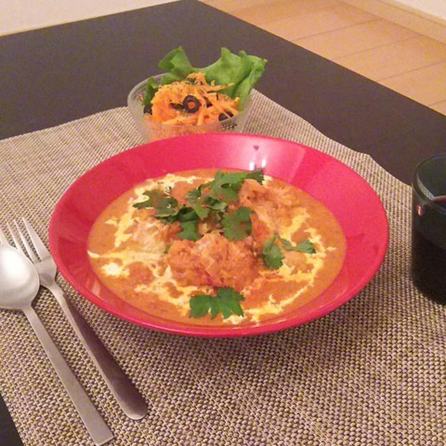 ヨーグルトバターチキンカレー(パクチー増し増しで！)