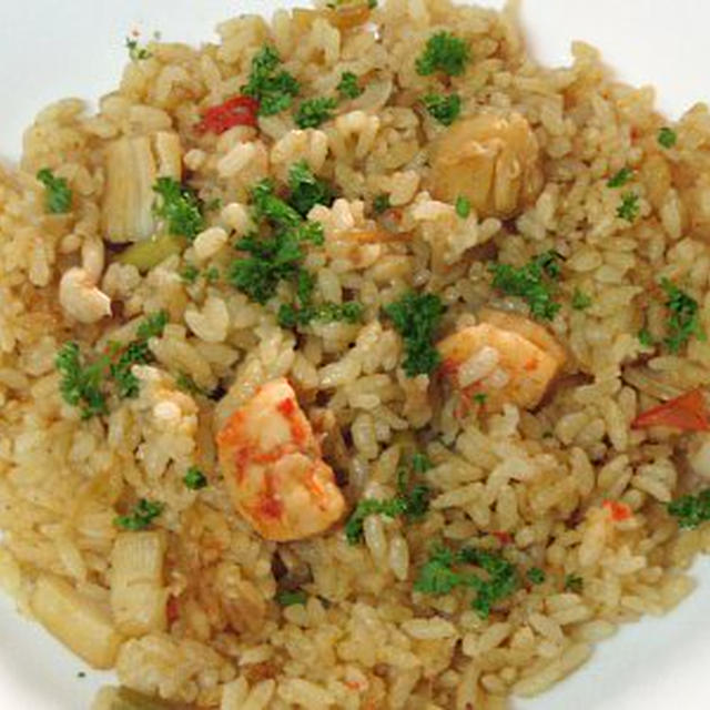 パエリア風魚介の炊き込みご飯