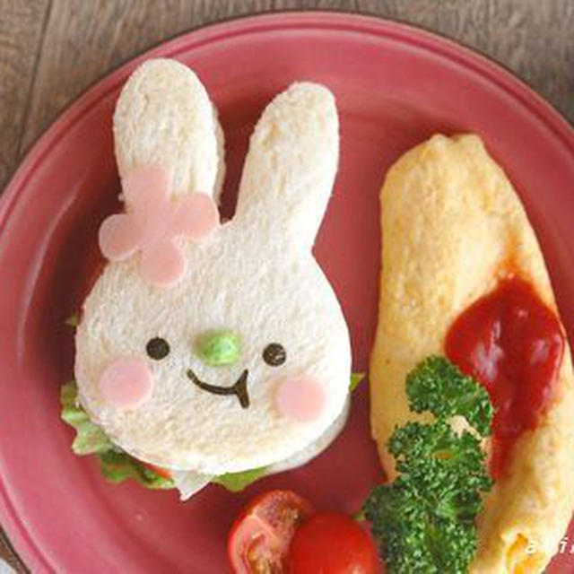 【連載】レシピブログ「うさぎちゃんサンドプレート」