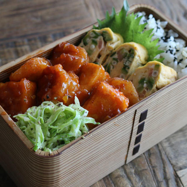 節約のつもりが美味しすぎた！厚揚げのエビチリ弁当