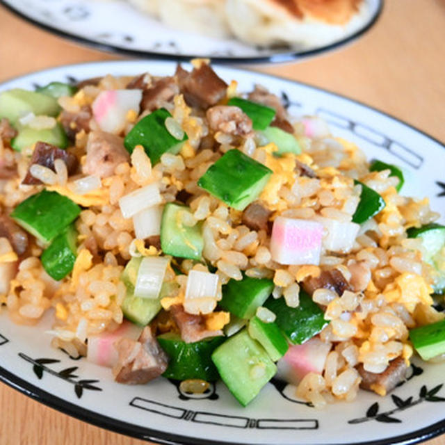 群馬県産きゅうりチャーハン【ぐんまクッキングアンバサダー】さっと炒めたきゅうりでさっぱり、食感も楽しめる簡単ごはん。