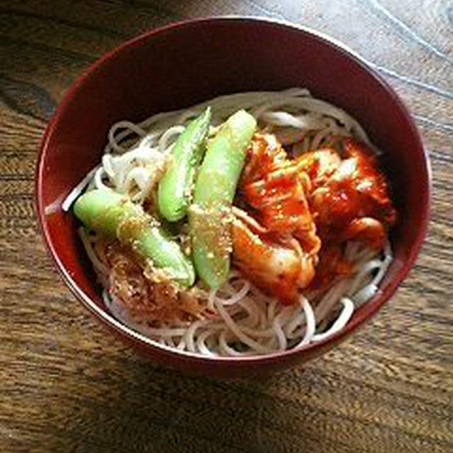 全粒粉入り手延べそうめん。