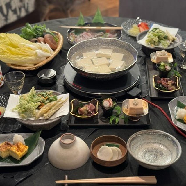 湯豆腐鯛しゃぶとわかさぎの天ぷらとかの夜ごはん