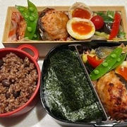 寝不足だけど心が爽やかな朝、肉詰めシイタケ弁当