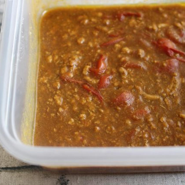 包丁不要7分でできる超簡単トマトのキーマカレー