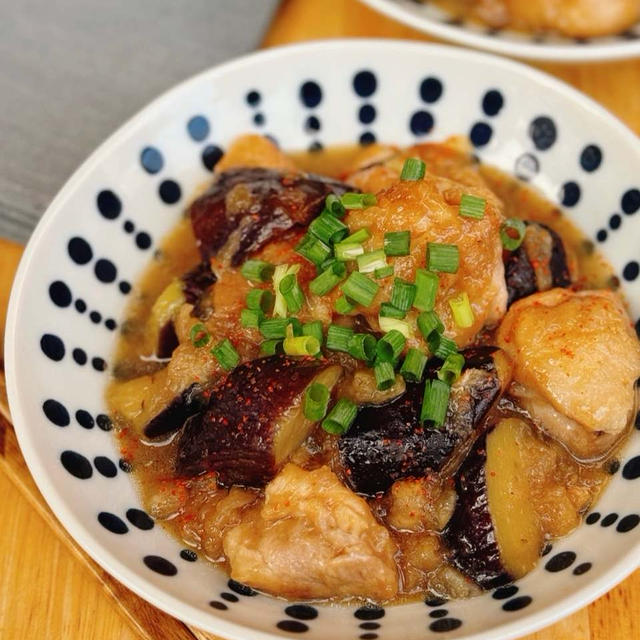 和食の定番に♪ とろっと茄子とジューシー鶏肉でご飯が進む！ほっこりおかず【鶏肉と茄子のみぞれ煮】