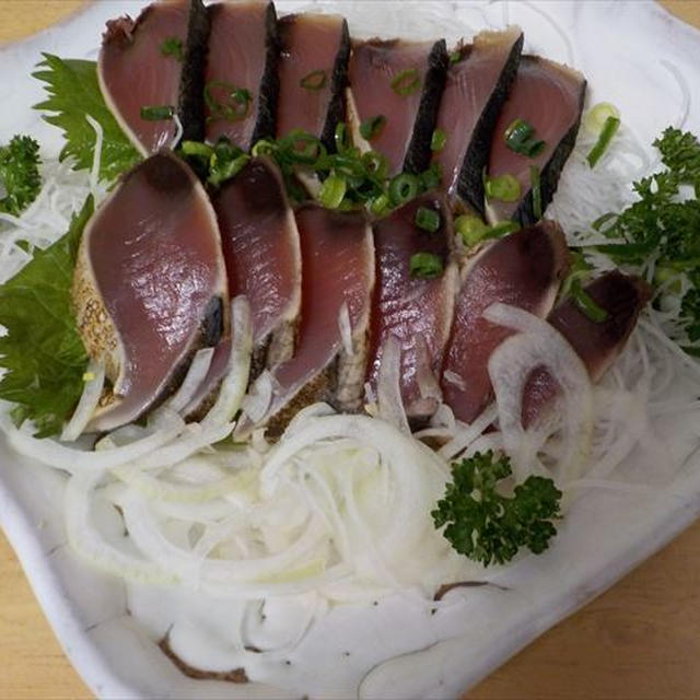 カツオ、イサキのお刺身と奈良のお土産