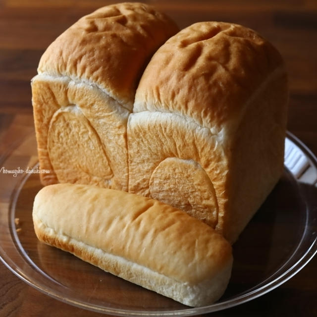 初めてのクノート成形で黒ごまパン＆お久しぶりの山食！❁レシピあり