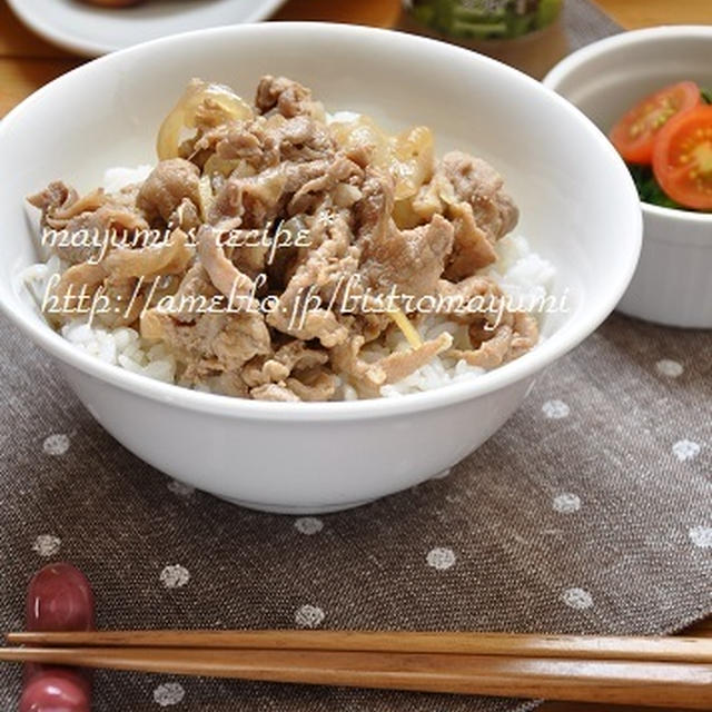 １週間節約献立～多めに作った豚丼。サバの塩焼き。ほうれん草のバジルサラダ～