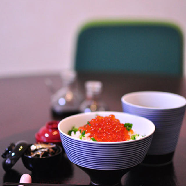 「いくら丼」