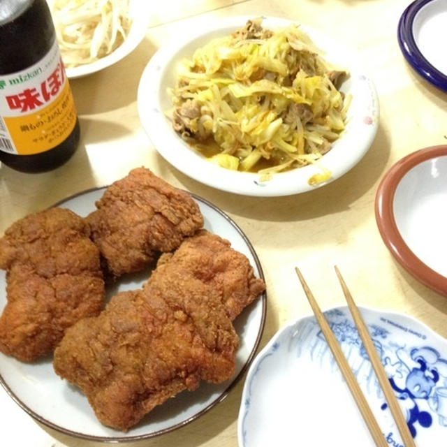 フライドチキン・豚肉と野菜のカレー炒め