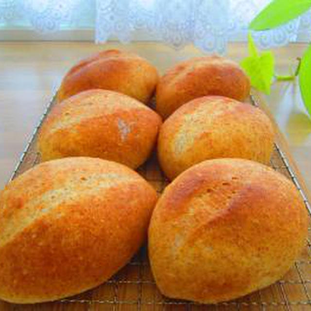 小麦胚芽のﾊﾟﾝ♪ﾀﾏｺﾞｻﾝﾄﾞ♪