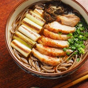 鶏南蛮蕎麦　、　鶏もも肉で簡単につくる