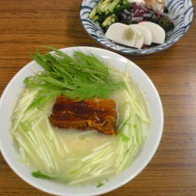 雷雨の夜は一麺一菜（笑）