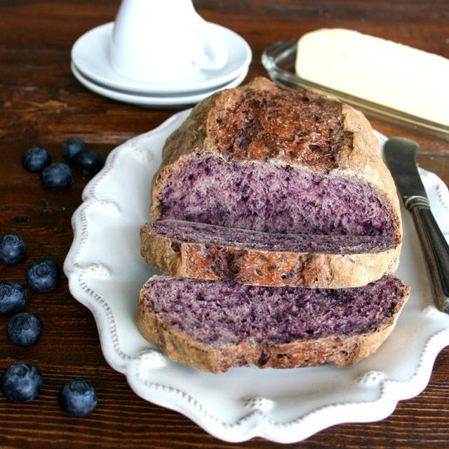 Artisan Blueberry Breadブルーベリーカンパーニュ