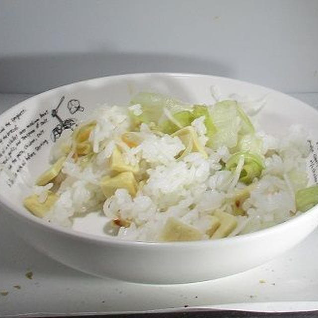 サラダと高野豆腐の混ぜご飯
