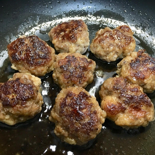 （レシピ）お弁当にぴったり！はんぺんハンバーグ照り焼きソース