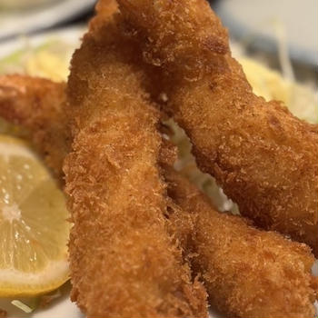 お蕎麦屋さんのエビフライ定食