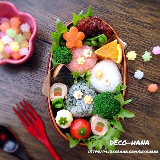 ひなまつりカラーの三角おにぎり子ども弁当◡̈⃝♩
