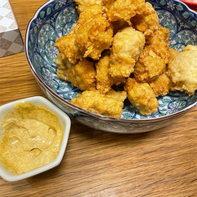 チキンナゲット　カレーマヨディップ